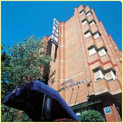 Hotel Hesperia Sarria